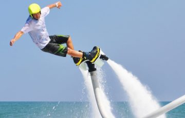 aventuras acuaticas flyboard para despedidas en barcelona